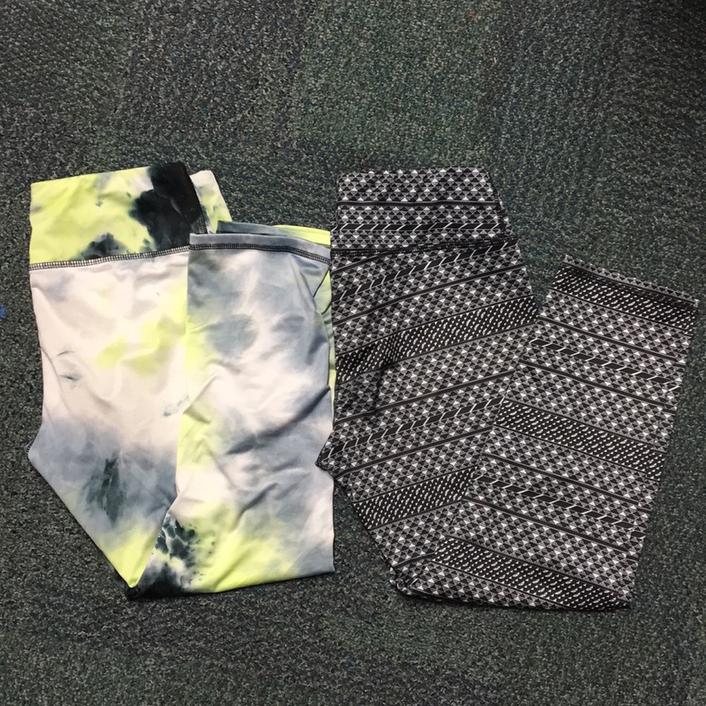 Funky crop leggings bundle